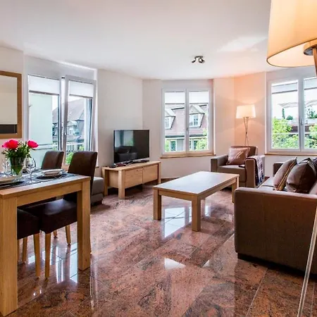 Nest - Stampfenbachstrasse Apartment